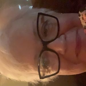 Meet your Posher, Charlotte